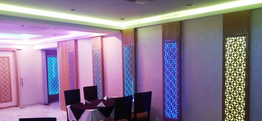 Kuwait Continental Hotel Kuwejt Zewnętrze zdjęcie
